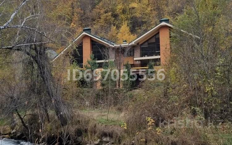 Отдельный дом · 10 комнат · 1055 м² · 12 сот., Керей Жанибек хандар 223а за 1.5 млрд ₸ в Алматы, Медеуский р-н — фото 102