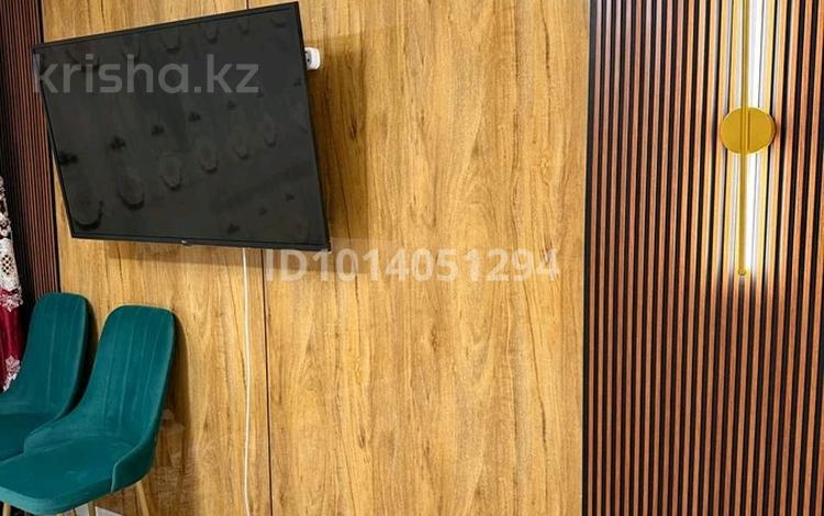 2-бөлмелі пәтер · 63 м² · 4/5 қабат, Сатпаева 145/5, бағасы: 14.9 млн ₸ — фото 2