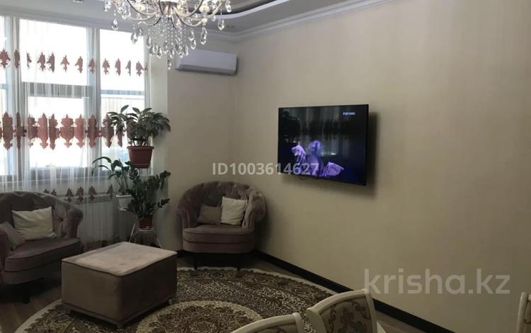 3-комнатная квартира · 74 м² · 2/19 этаж, Иманбаева 9 за 39.5 млн 〒 в Астане, р-н Байконур — фото 2