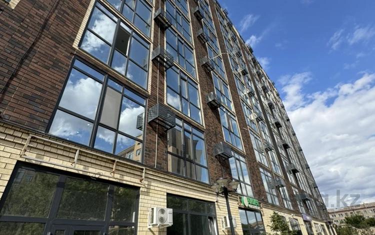 2-бөлмелі пәтер · 76.7 м² · 9/10 қабат, Еркина Ауельбекова 120а, бағасы: 31.8 млн ₸ в Кокшетау — фото 2