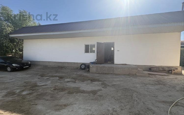Отдельный дом · 4 комнаты · 100 м² · 10 сот., Кетебай би 30 — Мкр.Арай за 15 млн ₸ в  — фото 2