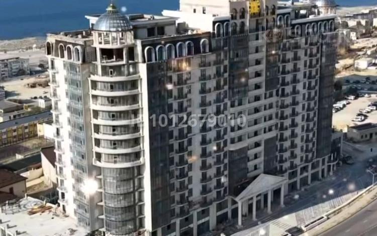 3-комнатная квартира · 160 м², 15-й мкр 74 за 75 млн ₸ в Актау — фото 2