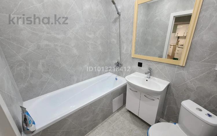 1-комнатная квартира · 38.8 м² · 3/9 этаж, Касым Кайсенова 8/1 — Фариза Онгарсынова за 27.3 млн ₸ в Астане, Есильский р-н — фото 2