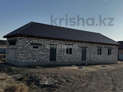 Отдельный дом · 2 комнаты · 120 м² · 8 сот., 47 6 — Мешіттің шамасы за 12 млн ₸ в Еркинкале