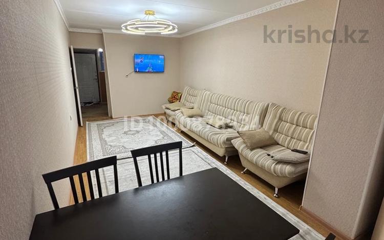 2-комнатная квартира · 50 м² · 3/9 этаж, 9-й мкр 30 — Сзади Ардагера за 10 000 〒 в Актау — фото 2