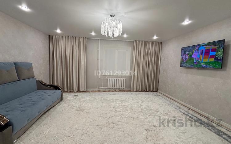 2-бөлмелі пәтер · 70 м² · 4/5 қабат, мкр Жана Орда 10/1, бағасы: 33 млн ₸ в Уральске — фото 2