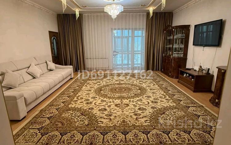 4-комнатная квартира · 145 м² · 21/42 этаж, Желтоксан 2/1 кв. 90 — ул. Бухарбай Батыра за 82 млн ₸ в Астане, Сарыарка р-н — фото 24