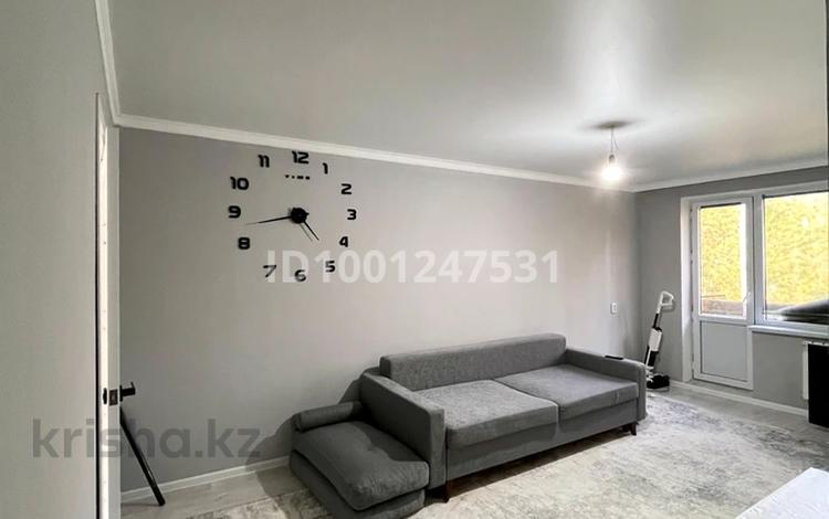 2-бөлмелі пәтер · 47 м² · 5/5 қабат, мкр Каратау 9 — Руслан Людмила магазин, бағасы: 13 млн ₸ в Таразе — фото 2