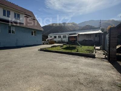 Отдельный дом · 8 комнат · 290 м² · 15 сот., Тургенское ущелье — За постом за 68.5 млн 〒