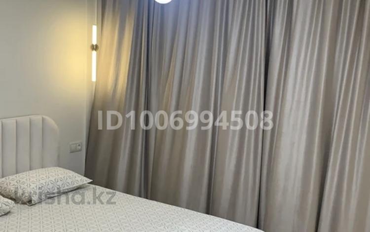 2-бөлмелі пәтер · 65 м², мкр Гажайып — Момышулы, бағасы: 25 000 ₸ в Алматы, Алатауский р-н — фото 2