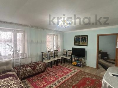 3-комнатная квартира · 63.7 м² · 4/5 этаж, Камзина 114а за 20.4 млн 〒 в Павлодаре