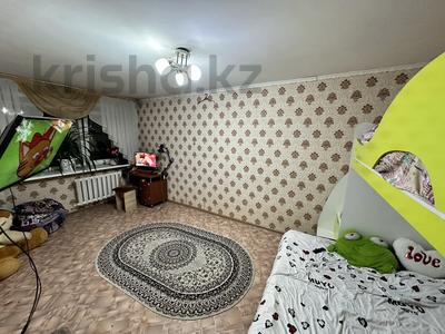 1-комнатная квартира, 31 м², 2/5 этаж, Шаяхметова 15 за 11.5 млн 〒 в Усть-Каменогорске
