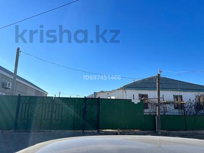 Жеке үй · 4 бөлме · 150 м² · 5 жүзд., Алгабас 8 — Сырым Датова остановка Мостоотряд, бағасы: 18 млн ₸ в Атырау, мкр Ак депо