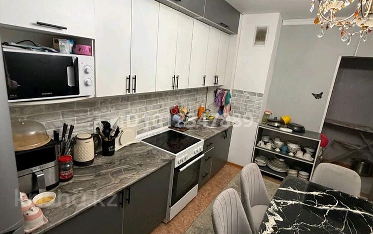 3-бөлмелі пәтер · 86 м² · 2/9 қабат, Аль-Фараби 6, бағасы: 35 млн ₸ в Усть-Каменогорске — фото 2