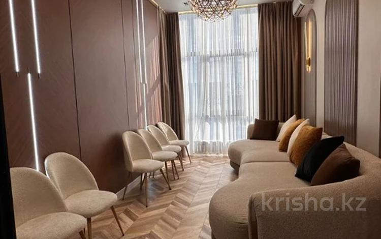 4-комнатная квартира · 124 м² · 5/6 этаж, Абулхаир Хана 46 за 71 млн ₸ в Атырау — фото 2