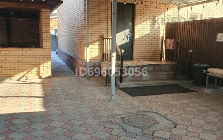 Отдельный дом · 8 комнат · 250 м² · 8 сот., Гагарина 197 — Валиханова за 700 000 ₸ в Талдыкоргане, мкр Мушелтой — фото 11