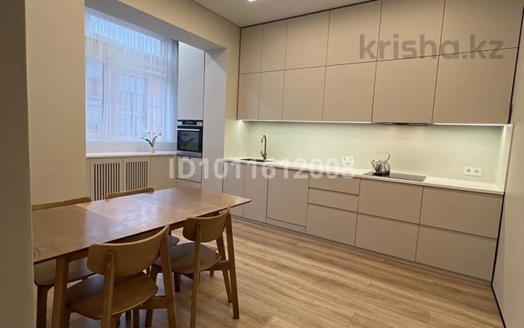 5-комнатная квартира · 142.3 м² · 3/4 этаж, ул. Торайгырова 75/4 за 150 млн ₸ в Павлодаре — фото 2