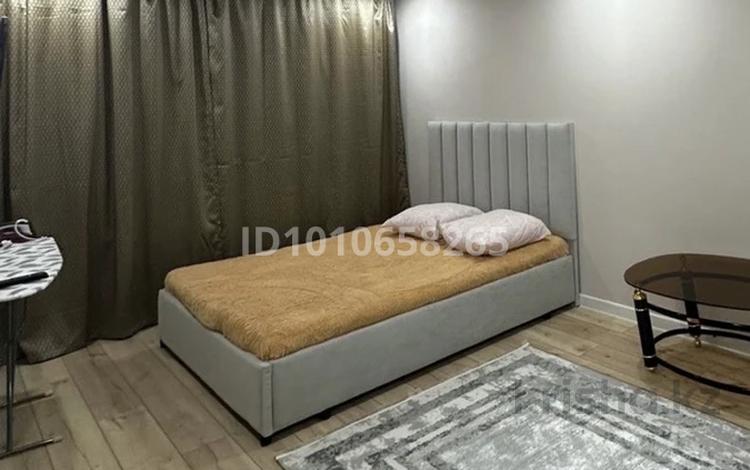 1-комнатная квартира · 40 м² · 4/5 этаж, Деева 11 за 12 000 ₸ в Жезказгане — фото 2