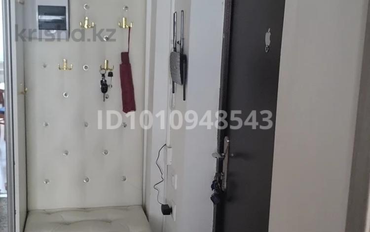 3-бөлмелі пәтер · 80 м² · 7/9 қабат, мкр Береке, 16 улица 33, бағасы: 30 млн ₸ в Атырау — фото 2