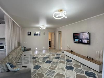 4-бөлмелі пәтер · 86 м² · 6/9 қабат, 4 ш/а, бағасы: 28 млн ₸ в Уральске, мкр 4