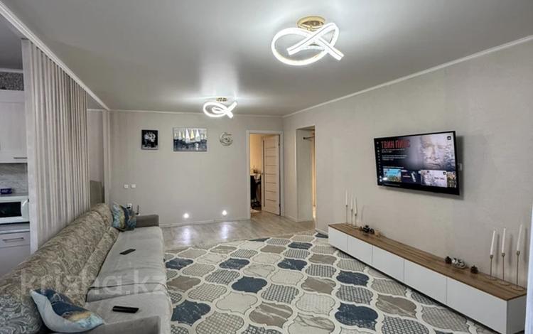 4-бөлмелі пәтер · 86 м² · 6/9 қабат, 4 ш/а, бағасы: 28 млн ₸ в Уральске, мкр 4 — фото 2