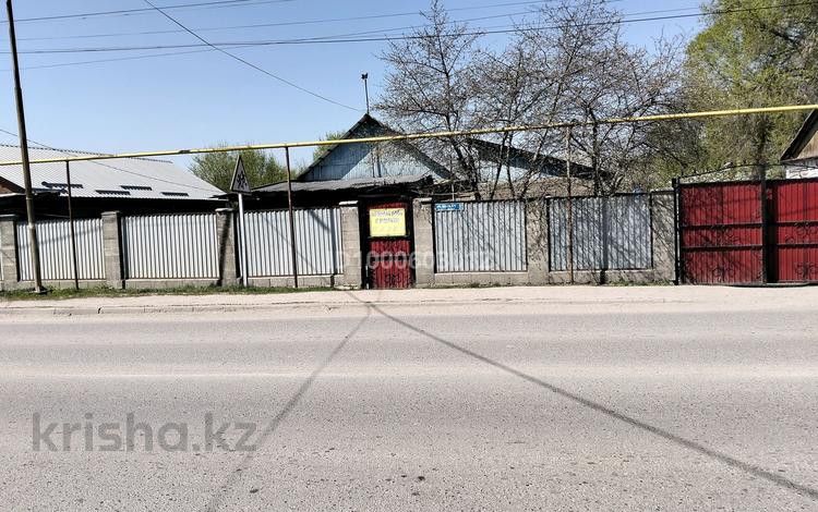Отдельный дом · 4 комнаты · 63 м² · 12 сот., Абая 80 — Находится возле торгового комплекса Алатау за 65 млн 〒 в Коянкусе — фото 2