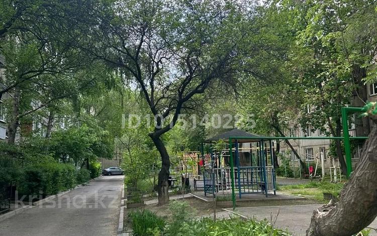 3-бөлмелі пәтер · 60 м² · 4/5 қабат, Айнабұлақ-2 ш/а. 60 — Находится возле магазина Наиля, бағасы: 42 млн ₸ в Алматы, Жетысуский р-н — фото 2