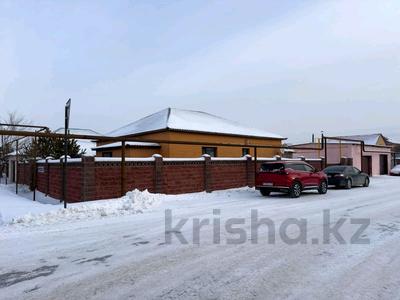 Отдельный дом · 4 комнаты · 124.3 м² · 10 сот., мкр Уркер, Амире Кашаубаева за 86.5 млн 〒 в Астане, Нура р-н