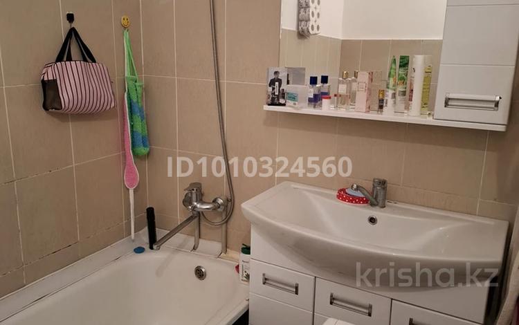 1-комнатная квартира · 37 м² · 1/6 этаж, мкр Кокжиек — Солнечная аманжолова за 26 млн ₸ в Алматы, Жетысуский р-н — фото 2