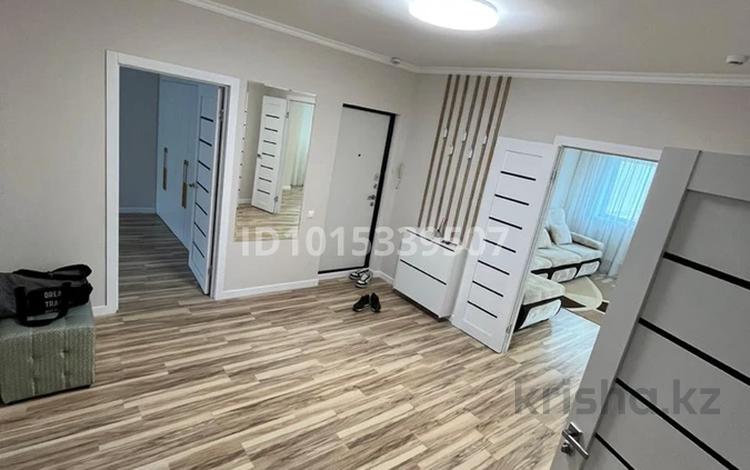 3-комнатная квартира · 96.5 м² · 16/16 этаж, Мангилик Ел 17 за 450 000 ₸ в Астане, Есильский р-н — фото 2
