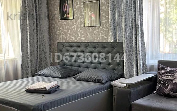 1-комнатная квартира · 32 м² · 2/5 этаж, Казахстан 65 за 11 000 ₸ в Усть-Каменогорске — фото 11