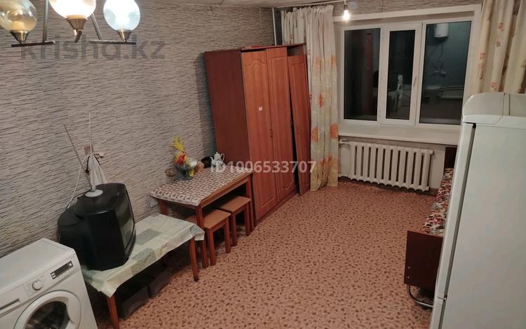 1-бөлмелі пәтер · 18 м² · 2/5 қабат, Старый Майкудук 73 — Серова, бағасы: ~ 3.7 млн ₸ в Караганде, Алихана Бокейханова р-н — фото 9