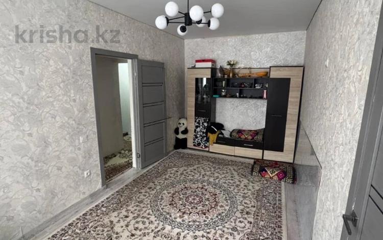 2-бөлмелі пәтер · 43 м² · 1/2 қабат, мкр Шанхай, Металлургов, бағасы: 7.8 млн ₸ в Актобе — фото 2
