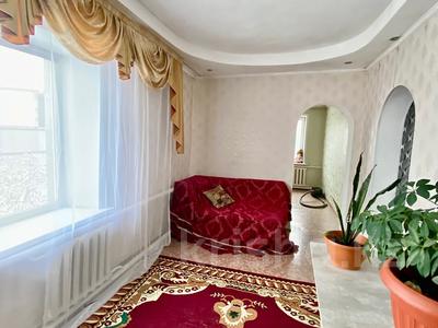Отдельный дом · 4 комнаты · 65.5 м² · 5.3 сот., Кенесары 7а — Маг. Айдана за ~ 8.3 млн 〒 в Щучинске