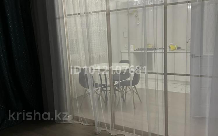 1-комнатная квартира · 45 м² · 1/10 этаж, Сейфуллина 51/2 за 30.2 млн ₸ в Алматы, Турксибский р-н — фото 2