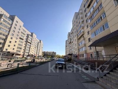 2-бөлмелі пәтер · 60 м² · 1/9 қабат, ул. Байтурсынова 65, бағасы: 26 млн ₸ в Семее, Красный Кордон