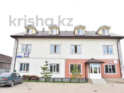 Отдельный дом · 17 комнат · 639 м² · 10 сот., мкр Уркер 15 — Хамза Есенжанова за ~ 140 млн 〒 в Астане, Нура р-н