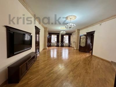 4-комнатная квартира · 180 м² · 2/2 этаж, Иляева 35а за 120 млн 〒 в Шымкенте, Аль-Фарабийский р-н