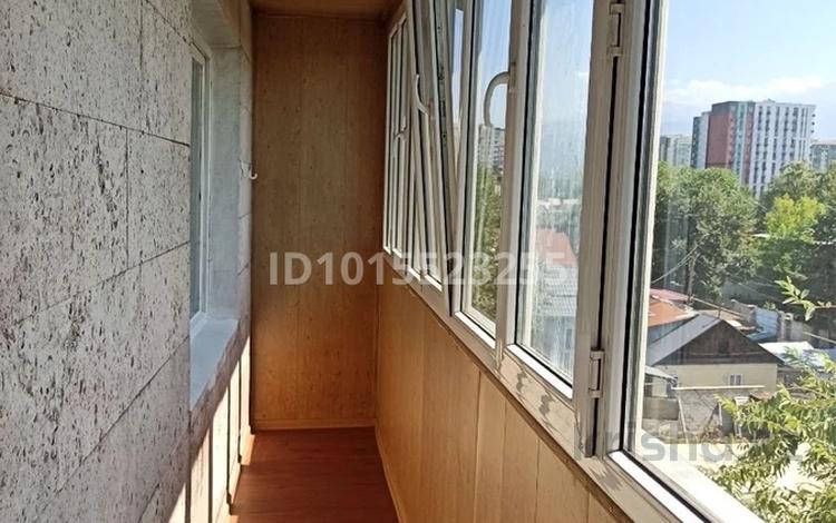 1-комнатная квартира · 38 м² · 5/5 этаж, Радостовца 198 — Гагарина-Утепова за 250 000 ₸ в Алматы, Бостандыкский р-н — фото 2