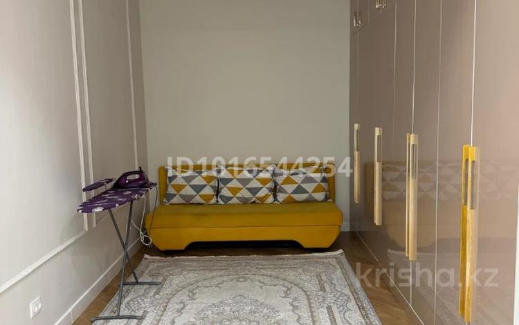 1-комнатная квартира · 56 м² · 9/14 этаж, 17-й мкр 6 за 245 000 ₸ в Актау — фото 8