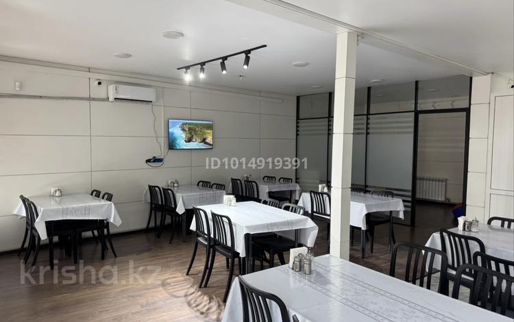 Свободное назначение, офисы, магазины и бутики, склады, общепит · 554 м² за 500 млн ₸ в Алматы, Ауэзовский р-н — фото 2