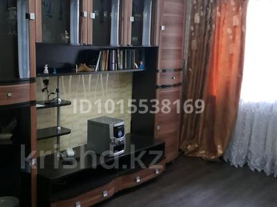 2-комнатная квартира · 42 м² · 1/5 этаж, Майкудук, Майкудук, 14й микрорайон 2 за 12 млн ₸ в Караганде, Алихана Бокейханова р-н