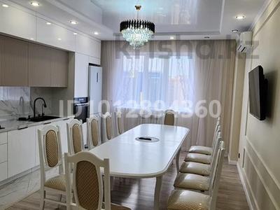 2-бөлмелі пәтер · 95 м² · 8/9 қабат, Самал — Коняхина, бағасы: 250 000 ₸ в Уральске