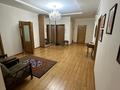 4-бөлмелі пәтер · 205 м² · 4/12 қабат, Назарбаева 223, бағасы: 800 000 ₸ в Алматы, Медеуский р-н — фото 23