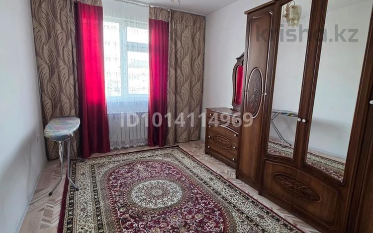 3-комнатная квартира · 72 м² · 4/5 этаж, 15 мик-н 13 за 120 000 ₸ в Таразе — фото 2