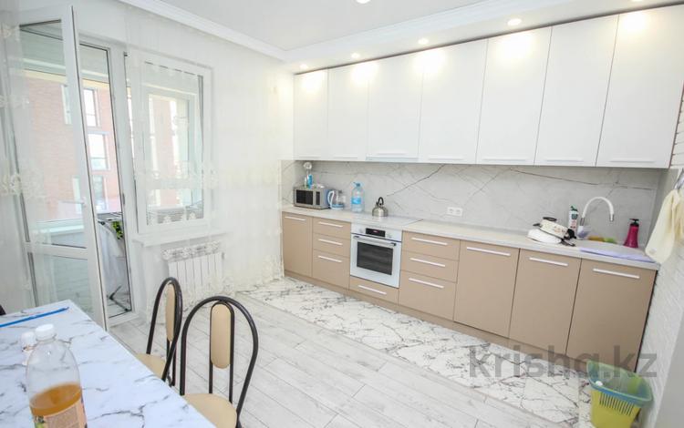2-бөлмелі пәтер · 75 м², 1/18 1/18кб, бағасы: 62 млн ₸ в Алматы, Ауэзовский р-н — фото 13