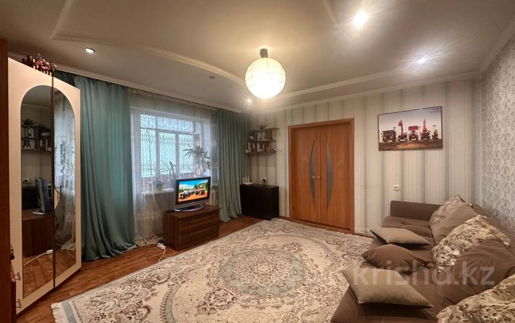 4-бөлмелі пәтер · 80 м² · 4/5 қабат, Степной 1 ш/а., бағасы: 28.5 млн ₸ в Караганде, Казыбек би р-н — фото 2