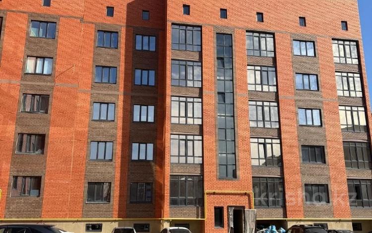 2-комнатная квартира · 62 м² · 5/5 этаж, улица Ораза Татеулы за 23.5 млн ₸ в Актобе — фото 2