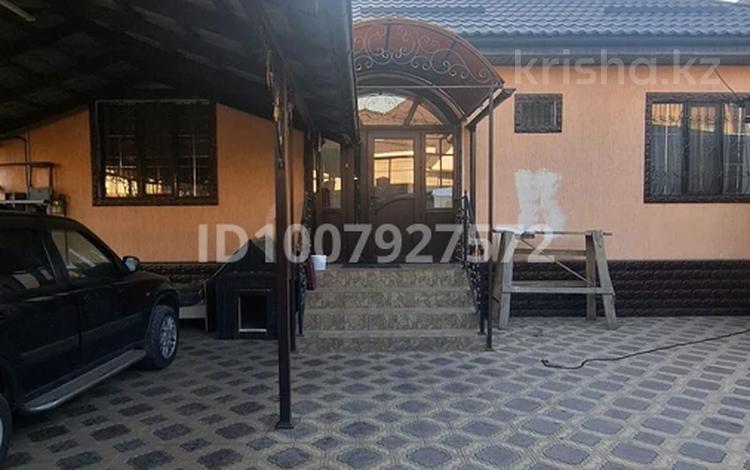 Отдельный дом · 3 комнаты · 135 м² · 4 сот., мкр Теректы, Мкр Теректы ул.Аккия 27 — Детская инфекционная больница за 60 млн ₸ в Алматы, Алатауский р-н — фото 2