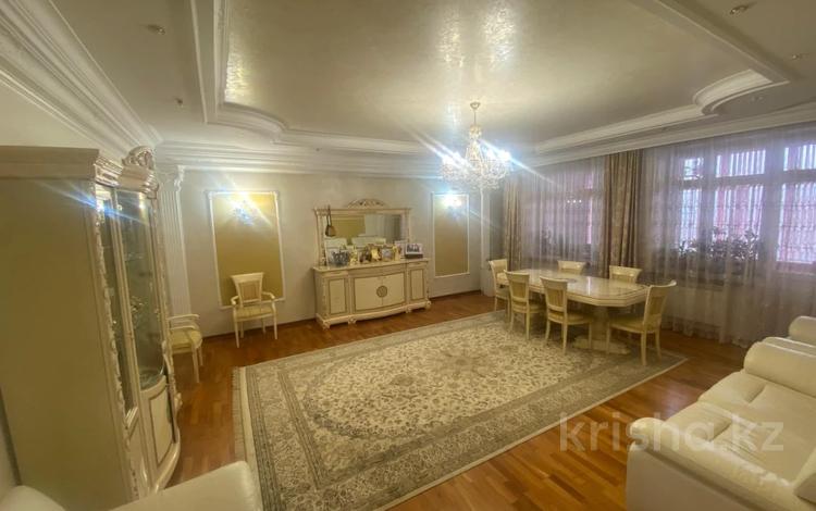 5-комнатная квартира · 246 м² · 4/6 этаж, козбагарова 42 за 113 млн ₸ в Семее — фото 4